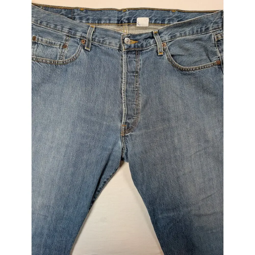 Levi's 501 XX Jeans Mens 38x32 Vintage Button Fly Medium Wash Denim